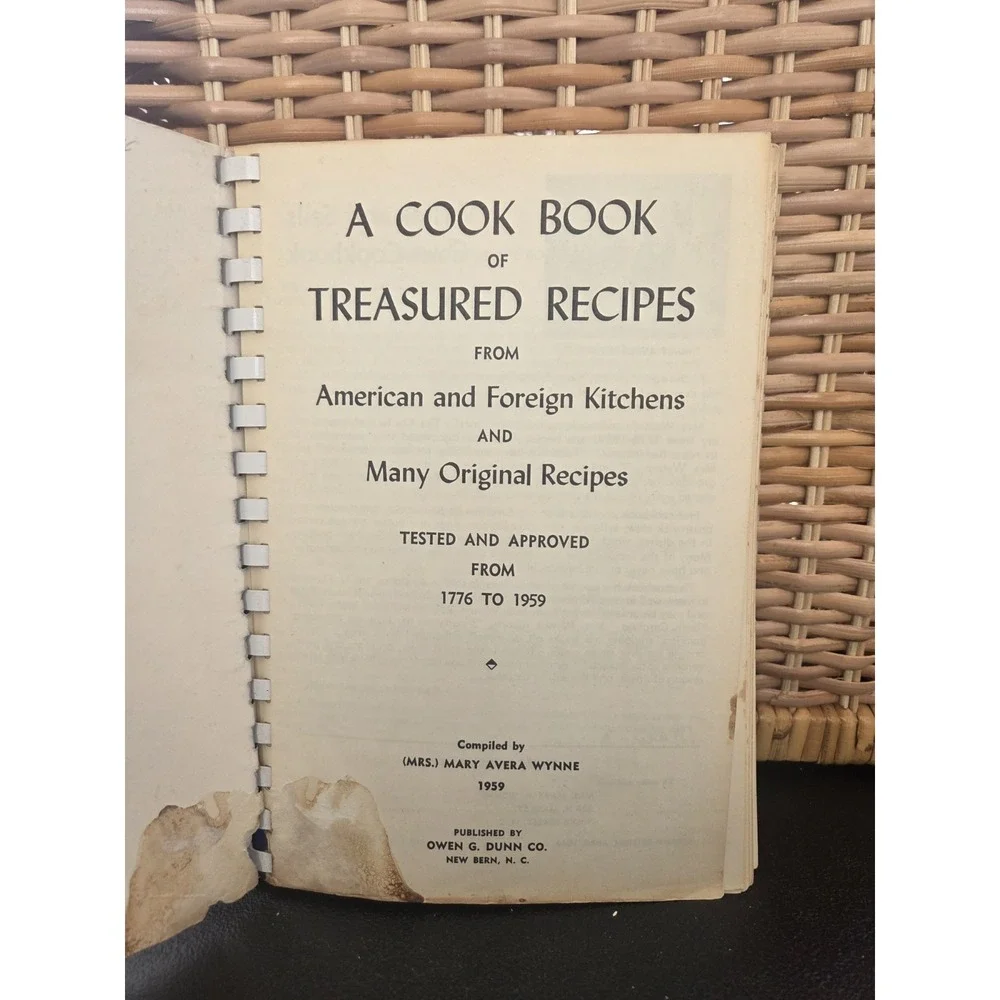 Mary Avera Wynne Cookbook The Key‎ To Matchless Cooking 1959 New Bern, NC